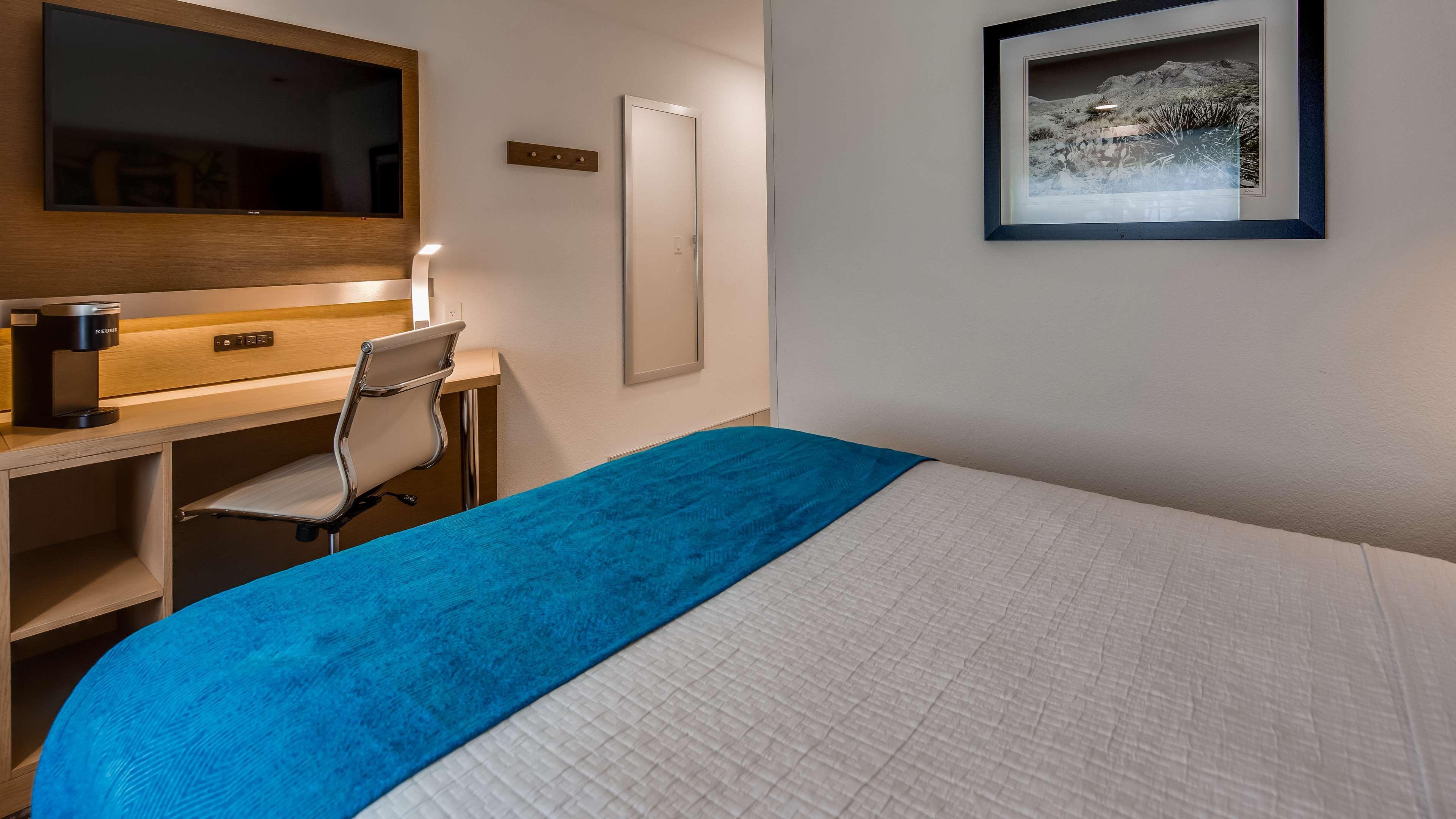 Best Western El Paso Airport Entrada Hotel Exterior photo